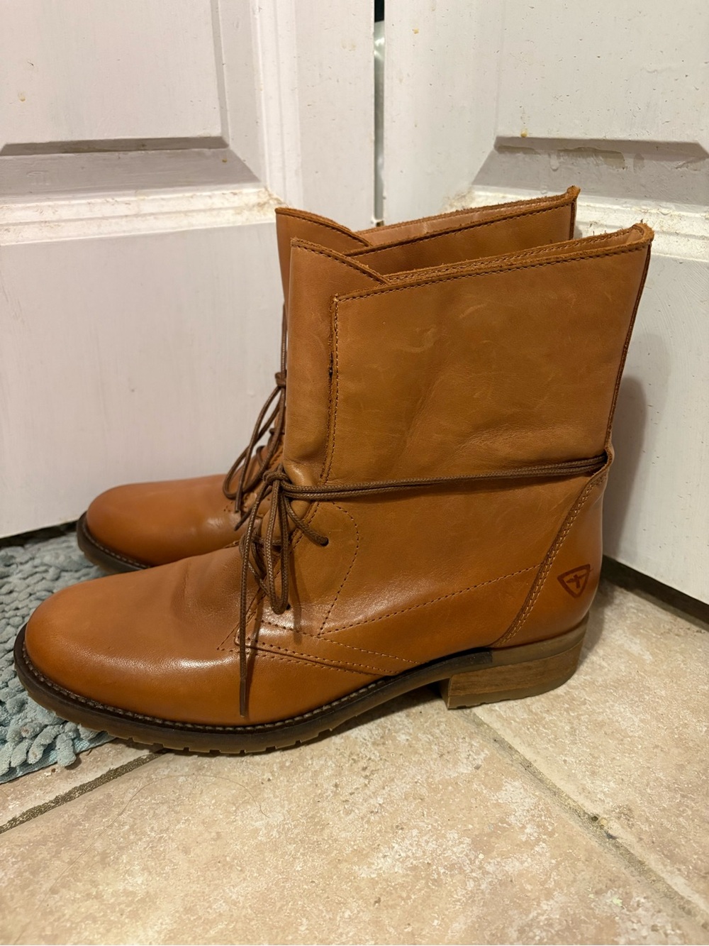 Tamaris Leather Combat Boots size 39 EU